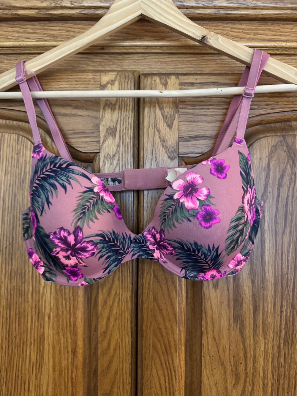 PINK Victoria's Secret Mauve Floral Underwire Bra with Pink Flowers